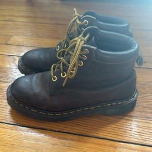 Dr. Martens 6-eye 939 Hiker Boot